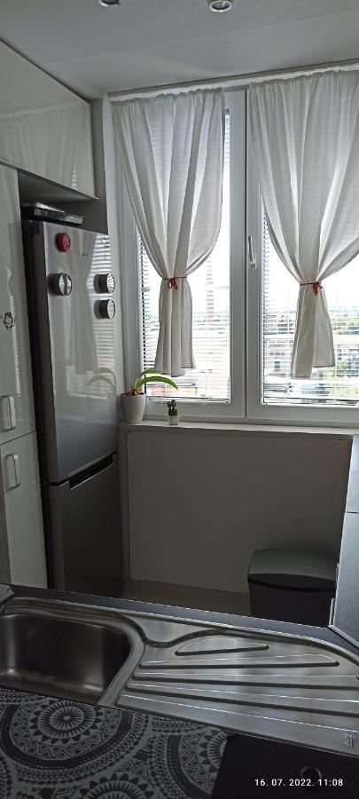 Apartment Travel Hub *** Varazdin Exterior photo